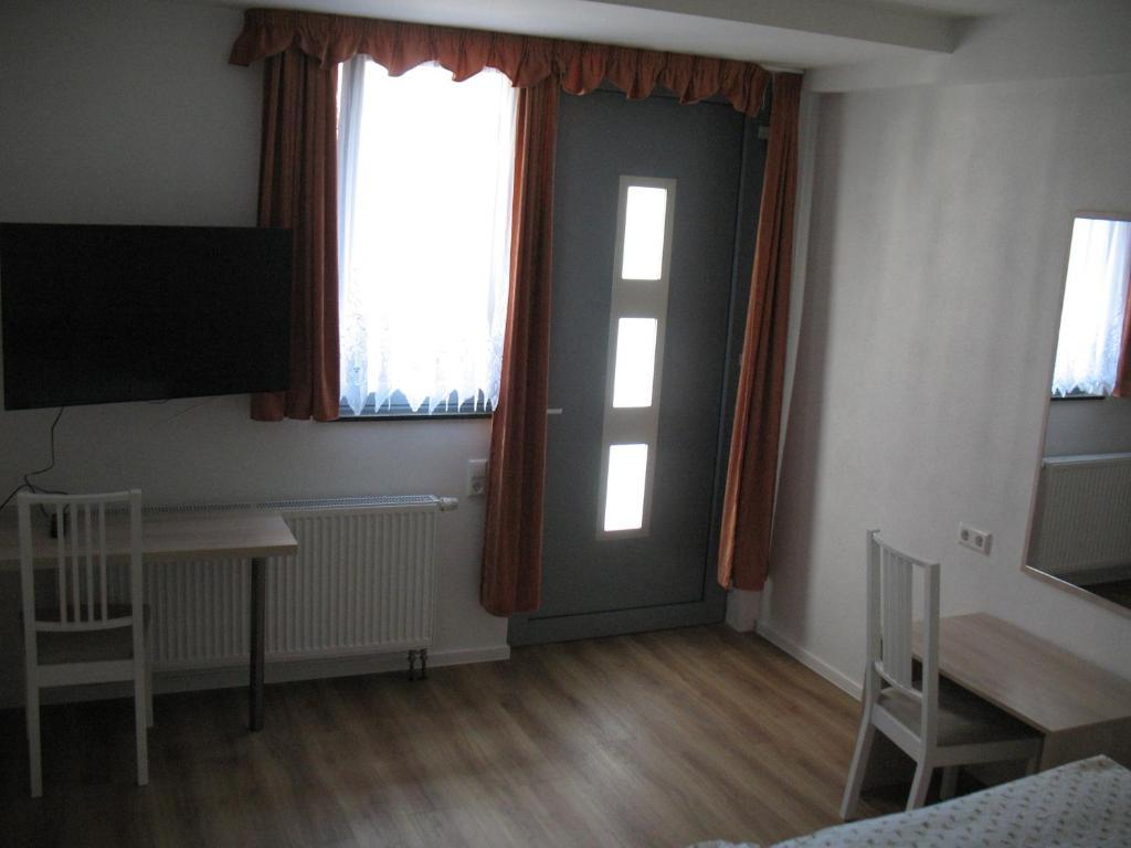 Pension Hinz&Kunz Weimar  Zimmer foto