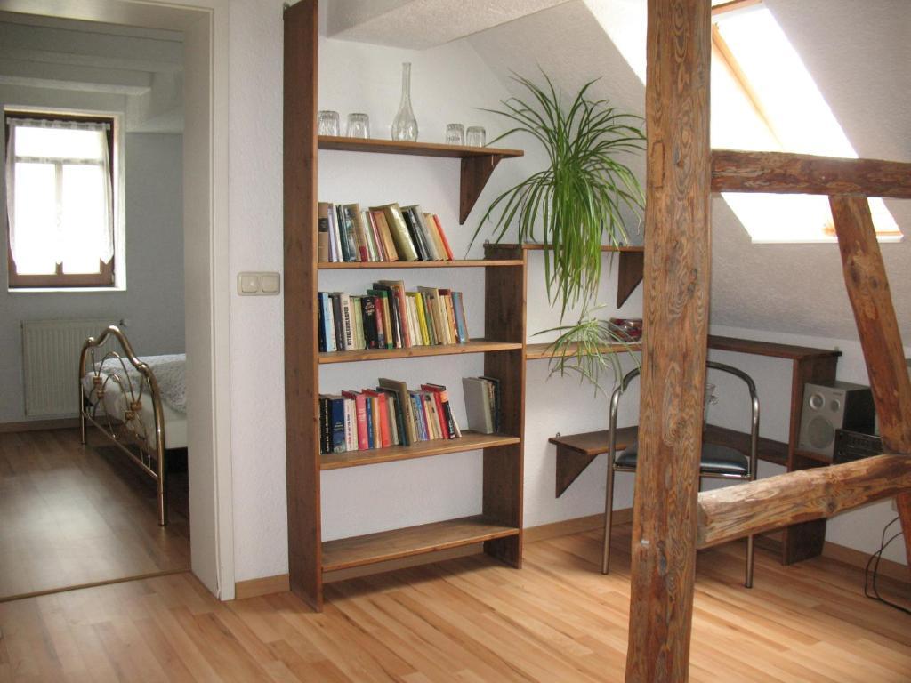 Pension Hinz&Kunz Weimar  Zimmer foto